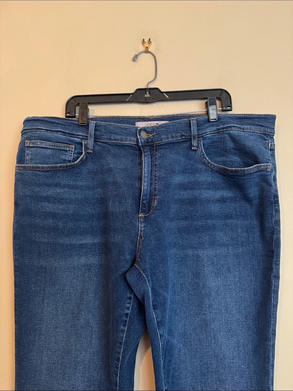 NWOT- Joe’s Jeans THE BRIXTON STRAIGHT & NARROW, Palmayra, size 40
